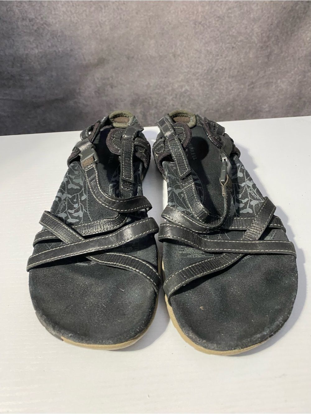 Merrell Womens Size 8 Sandals Black Leather Straps QForm Comfort Walking